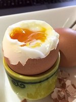 220px-Soft-boiled-egg.jpg